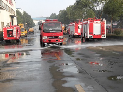 東風(fēng)多利卡消防車(chē)